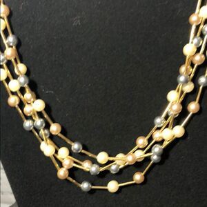 Pearl Three tone necklace